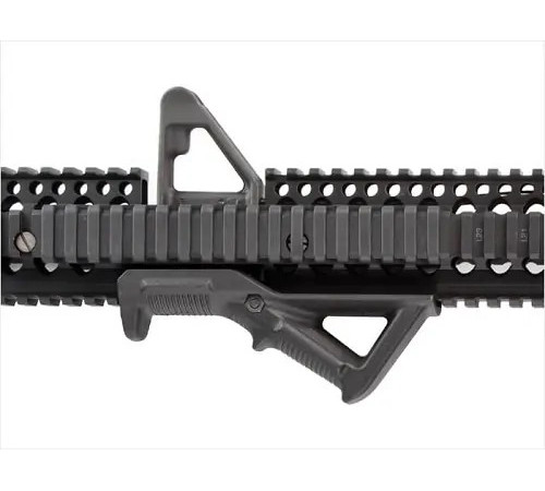 Ручка под цевье Magpul AFG - ANGLED FORE GRIP на планку PICATINNY в Москве Rusdefense.ru