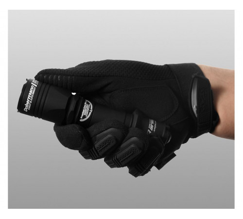 Тактический фонарь Armytek Dobermann (красный свет)