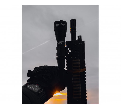 Тактический фонарь Armytek Predator (тёплый свет) в Москве
