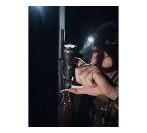 Тактический фонарь Armytek Viking (тёплый свет) в Москве