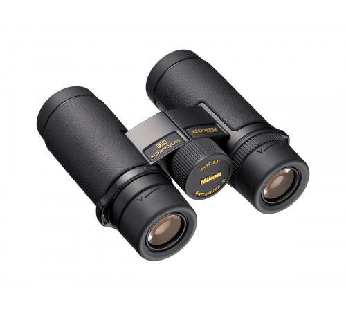 Бинокль Nikon Monarch HG 8x30, ED-стекла в Москве